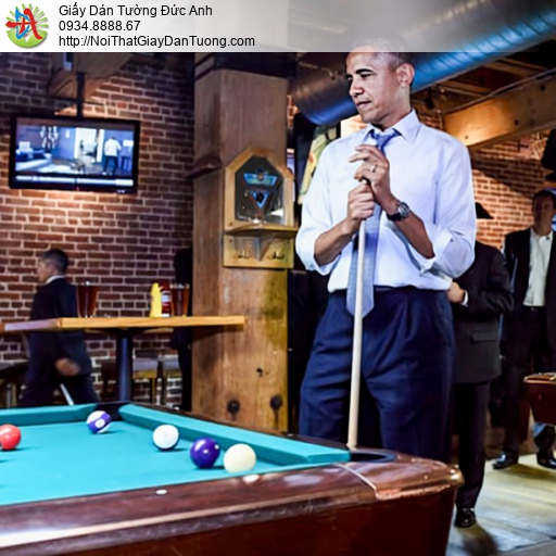 DA384 - Tranh dán tường tổng thống Obama chơi bida, tranh tại quận 5
